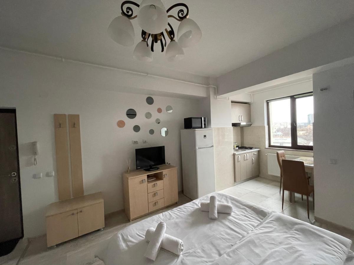 Cloud No. 10 / Center Apartment *